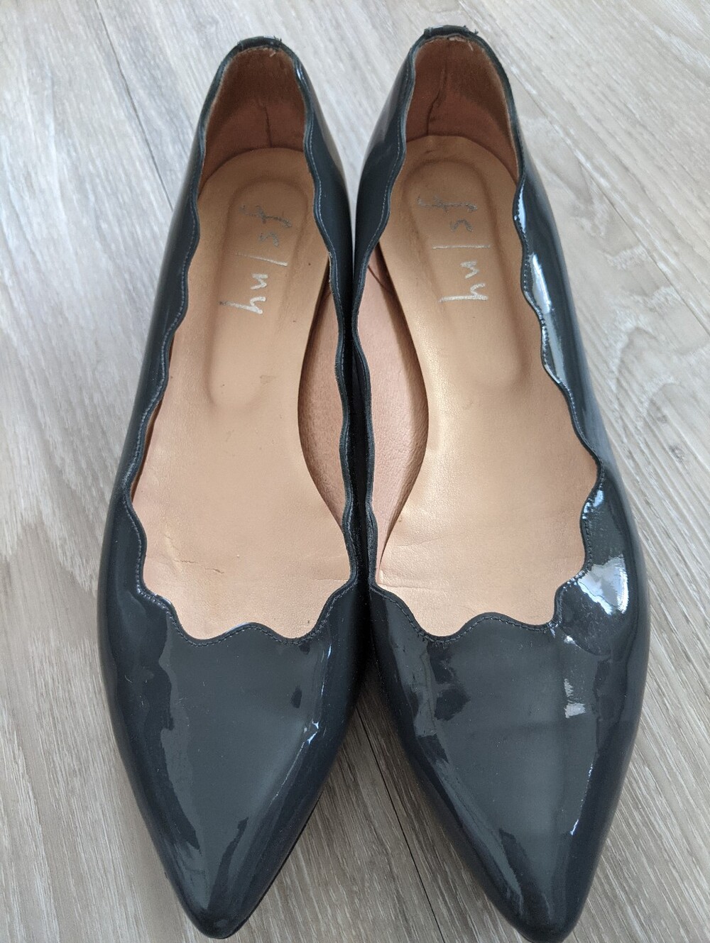 FS NY Shoes GRAY Patent Leather Flats - Women's